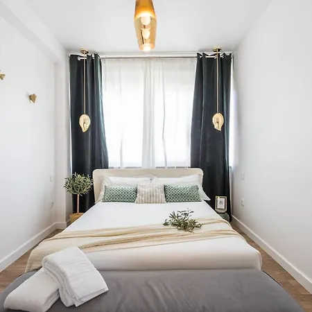Airport Suites Daire *