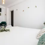 Airport Suites Lisbon
