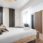 Apartment Airport Suites *
