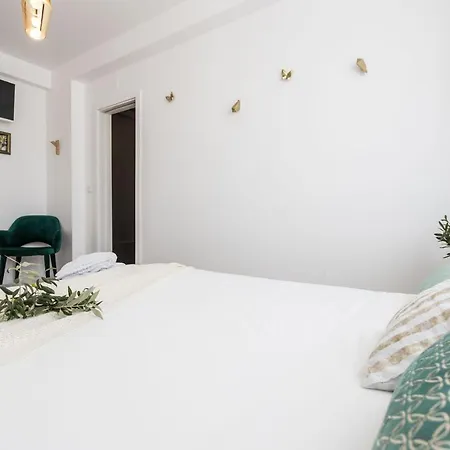 Airport Suites Lisbona